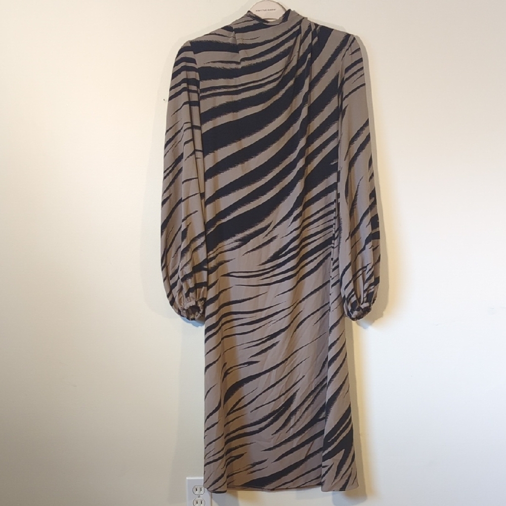Beaufille Sz 4 Black Taupe Tiger Stripe Printed Fluid Bardot Shift Midi Dress - Picture 3 of 7